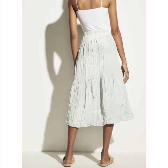 NEW Vince Tiered Asymmetric Skirt Crinkle Mint - Picture 5 of 11